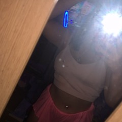 Nicole Bresler x