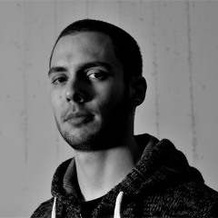 First Of The Last / Singolarità