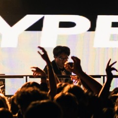 hyper.