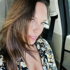 Cynthia Elizabeth ✨