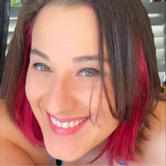 Nicole B