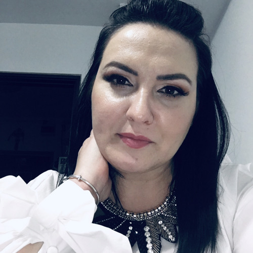 Elena Gheorghe’s avatar