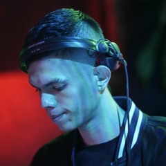CAMILO GUZMÁN