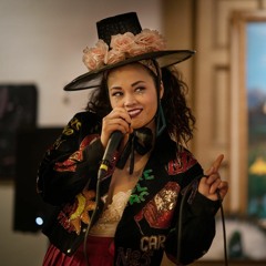 j.cleaver, Miss Bee Leaver