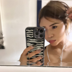 💋🎧🧁🪽🎼🪷