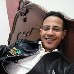 الاسطوره باسم