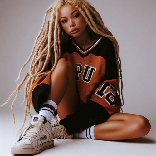 Stream Roxxi Pluto music | Listen to songs, albums, playlists for free ...