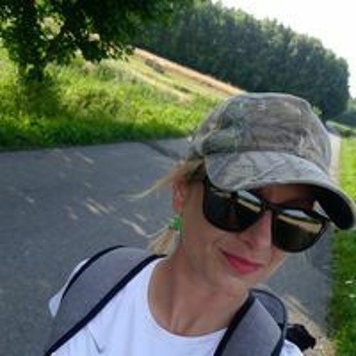 Ewa Malikowska’s avatar
