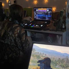 dj pussita