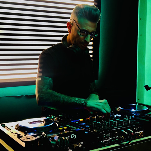 Live Minimal Set #1