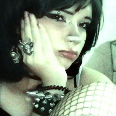 𓋹⛧vampybloodska⛧𓋹