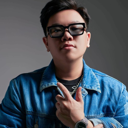 Hoàng Lê’s avatar