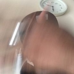 ES.