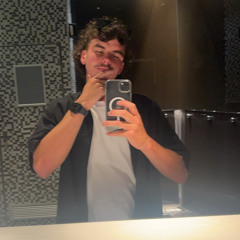 JoelyBoy21