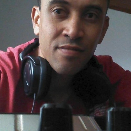 DJ JUDSON SANTOS’s avatar