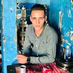 احمد عبد العزيز