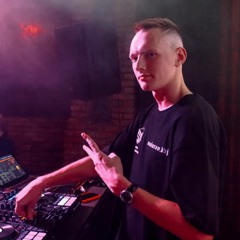 DJ MAKAROV