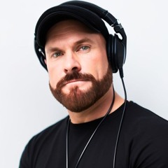 DJ Mickey Cain