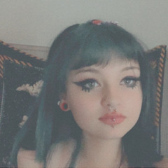 😈