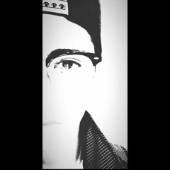 Adrian Flores
