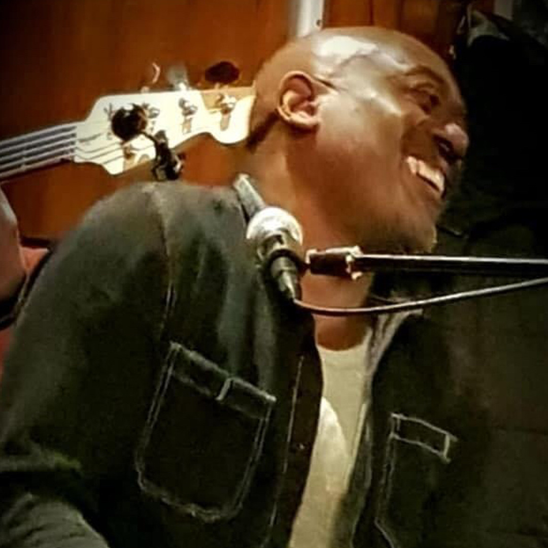 Stream Andy Roberts music | Listen to songs, albums, playlists for