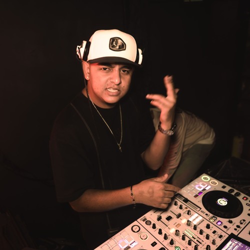 Dj Daniel Marulanda — artist photo