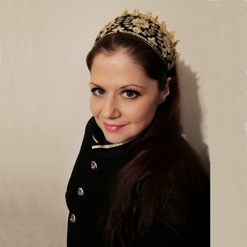 Ilona Maria Jambor’s avatar