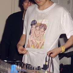 ⋆raviﾉ*:･ﾟ✧