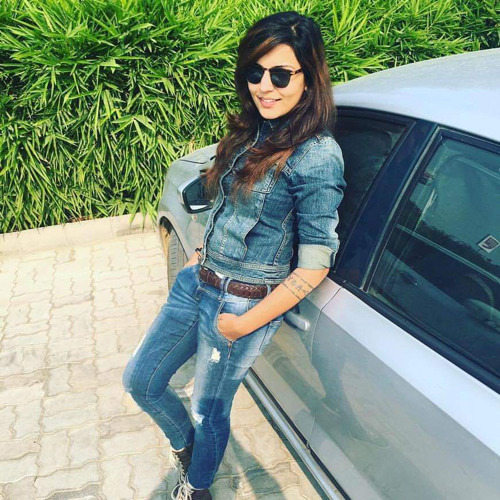 aditi_dabhra’s avatar