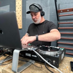 DJ Andy Strong