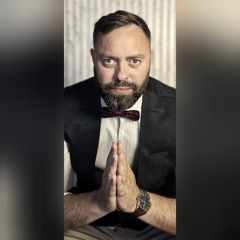 Stefan Rives