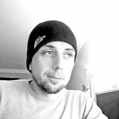 Derrick McKelvey (D'Verse)