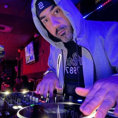 Johnny Deejay on The Beats