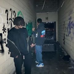 SÉANCE!