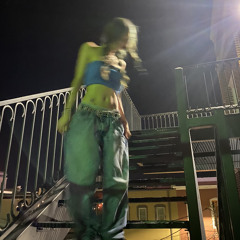 XvxmarzxvX