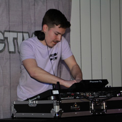 Theo Burton