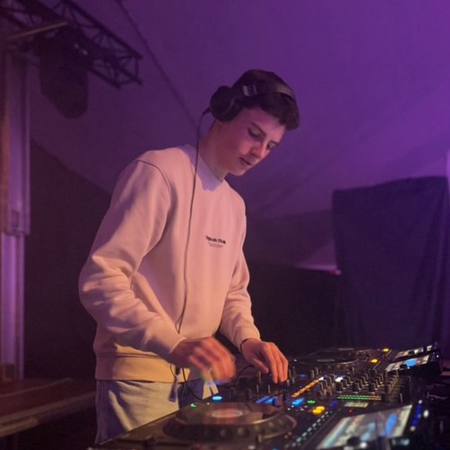 DJ Michiel artist photo