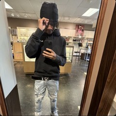 Nicholehollander670+6kuav