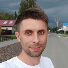 Roman  Struev