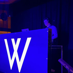 DJ Av8tor