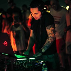 DJ C