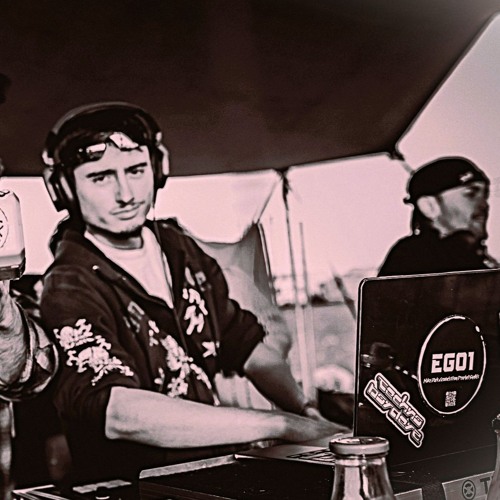 techno