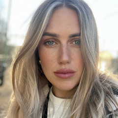 hollyrohan