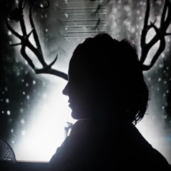 Jen Hanna/ Equinox