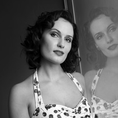 Bryony(aka Madeleine Miller)