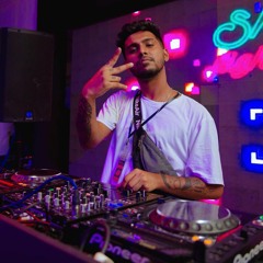 Djay Chris Moller