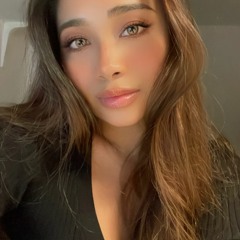 angela