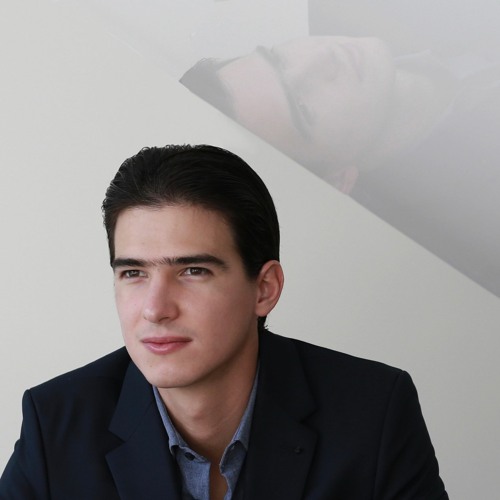 Julián Fueyo’s avatar