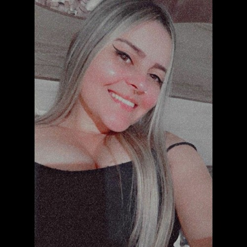 Rafaela Alves’s avatar