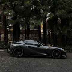 مُخْتَلِط by